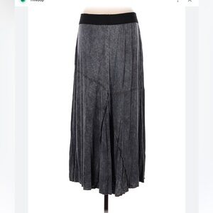 Soft Surroundings Gray Distressed Skirt